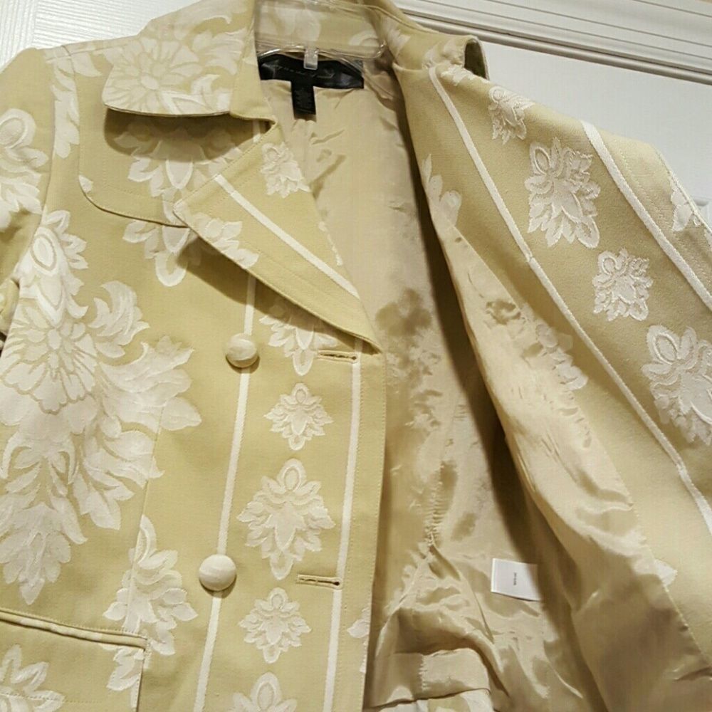 Apostrophe sage & cream jacket - Picture 5 of 5